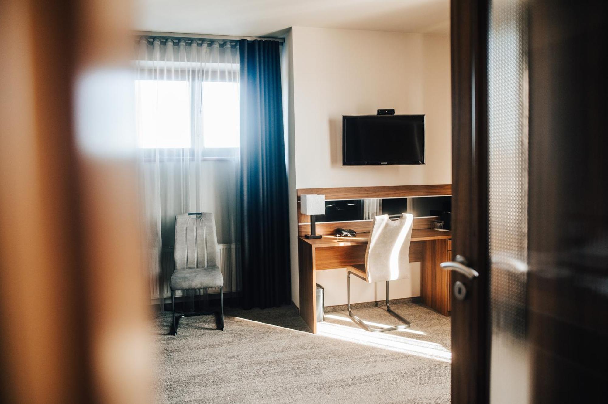 Šumperk Hotel Elegance מראה חיצוני תמונה